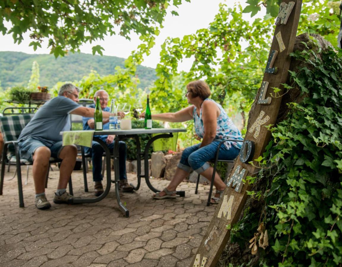 Weingut Erich Serwazi Mesenich Zewnętrze zdjęcie